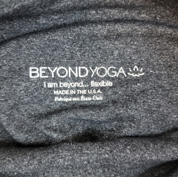 Beyond Yoga Gray High Rise Polka Dot Mesh Leggings - Picture 4 of 10